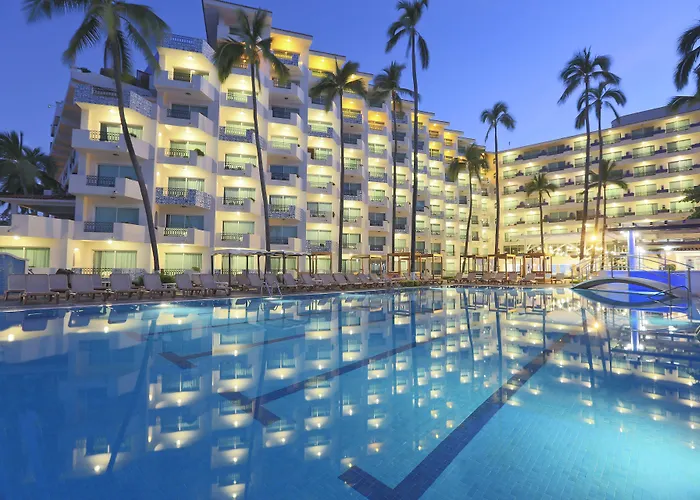 Hotel con tenis: Crown Paradise Golden All Inclusive Resort - Adults Only